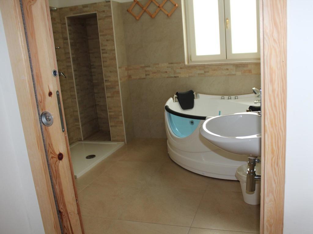 فندق La Casa Bianca مونوبولي المظهر الخارجي الصورة