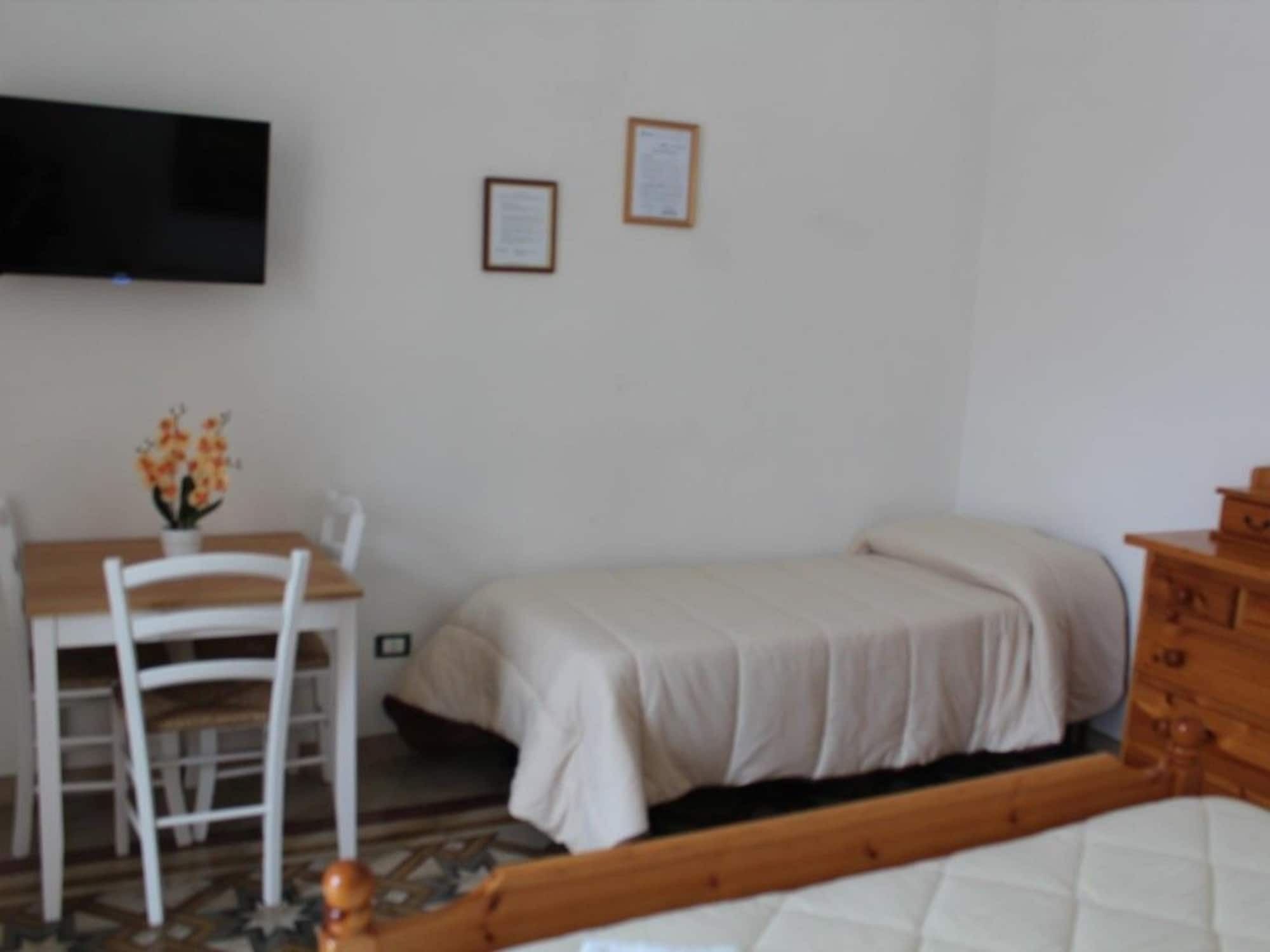فندق La Casa Bianca مونوبولي المظهر الخارجي الصورة
